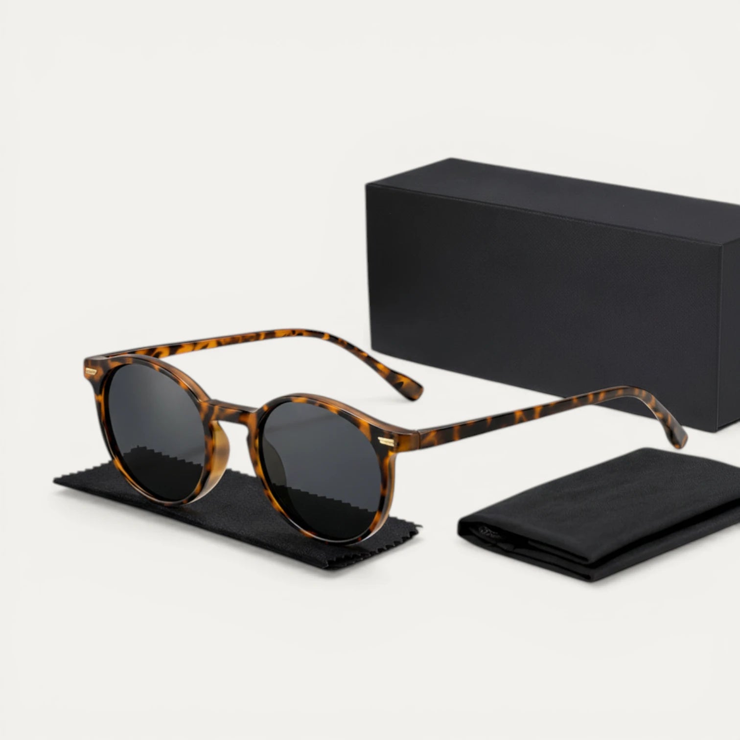 Lunettes Soleil Homme Rondes Verres Teintés Monture