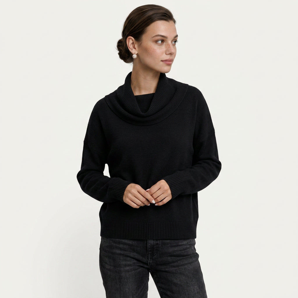 Pull Femme en Maille à Col Bénitier